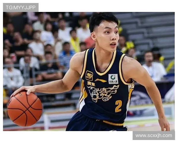 备受瞩目的16岁天才控卫张宇辰获MVP,或将成为广东队新星!_徐杰_杜锋_广厦